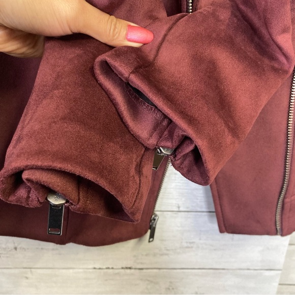 Old Navy Faux Suede Zip Up Moto Jacket size Small - Picture 6 of 11